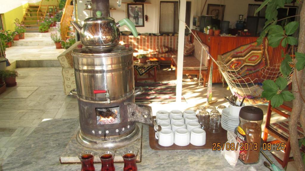 Zeybek 1 Pension Патара Экстерьер фото