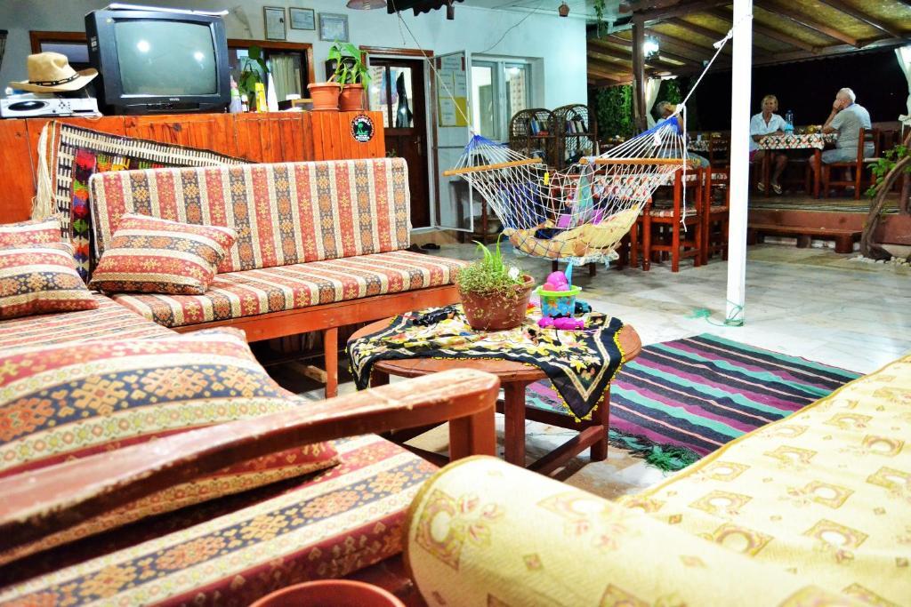 Zeybek 1 Pension Патара Экстерьер фото