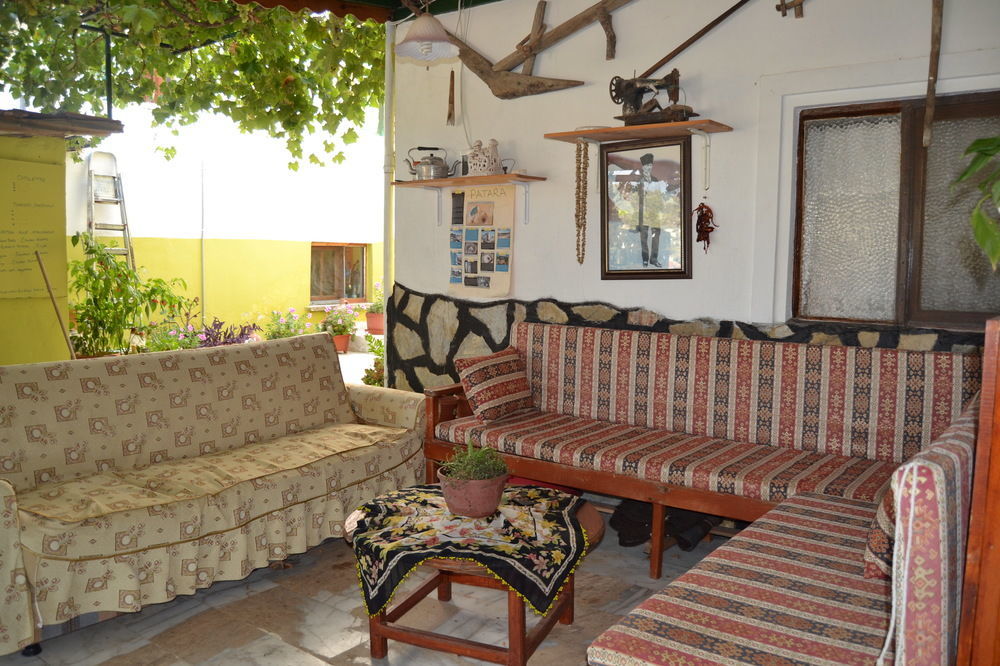 Zeybek 1 Pension Патара Экстерьер фото